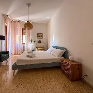 il-cantuccio-lecce.lecce-hotels.com/